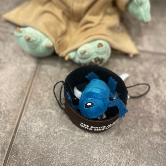 Build a Bear Baby Yoda with Frog Accessory - Picture 8 of 12